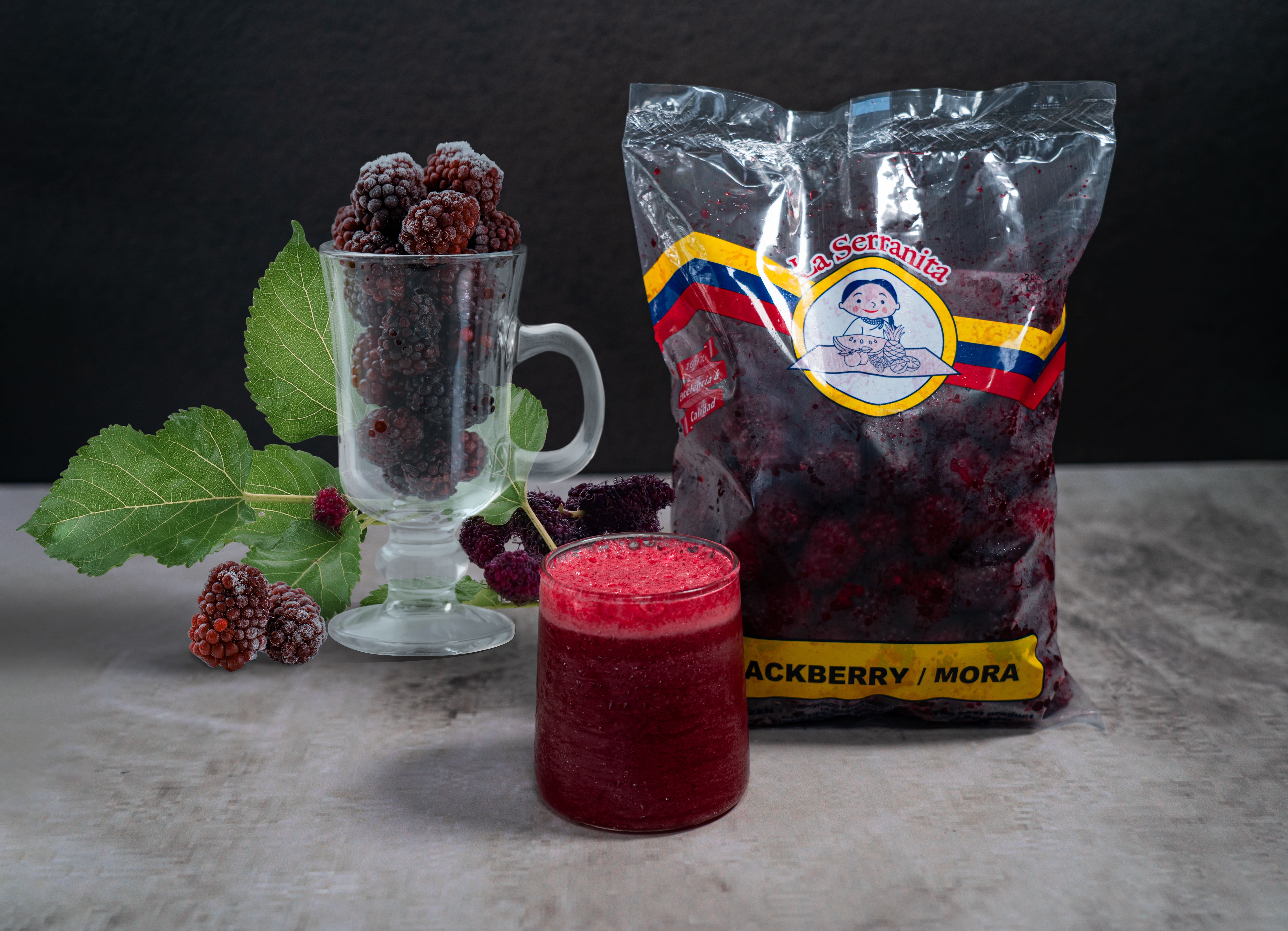 Moras frescas y jugosas